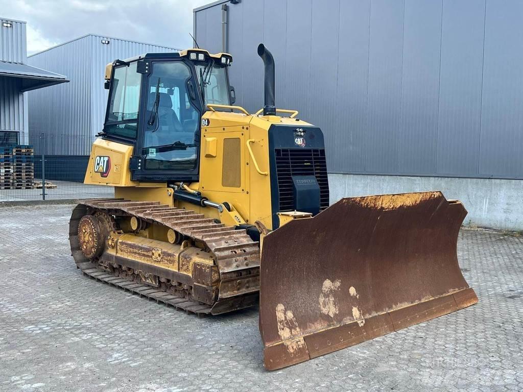 CAT D4-15VP ブルドーザー