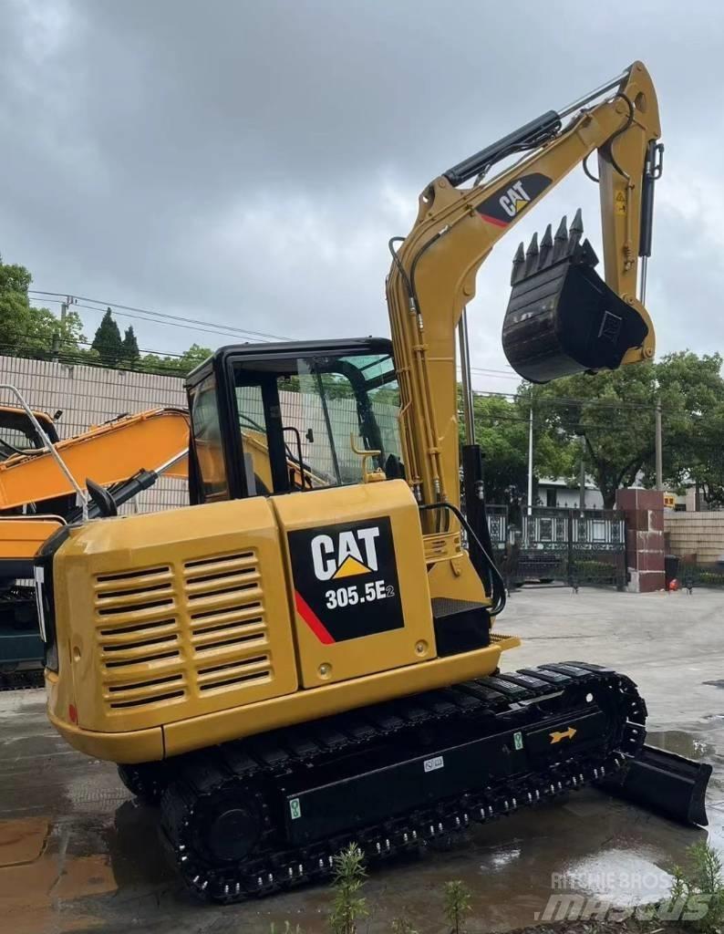 CAT 305.5 ミニ油圧ショベル 7t以下（ミニユンボ・ミニディガー）