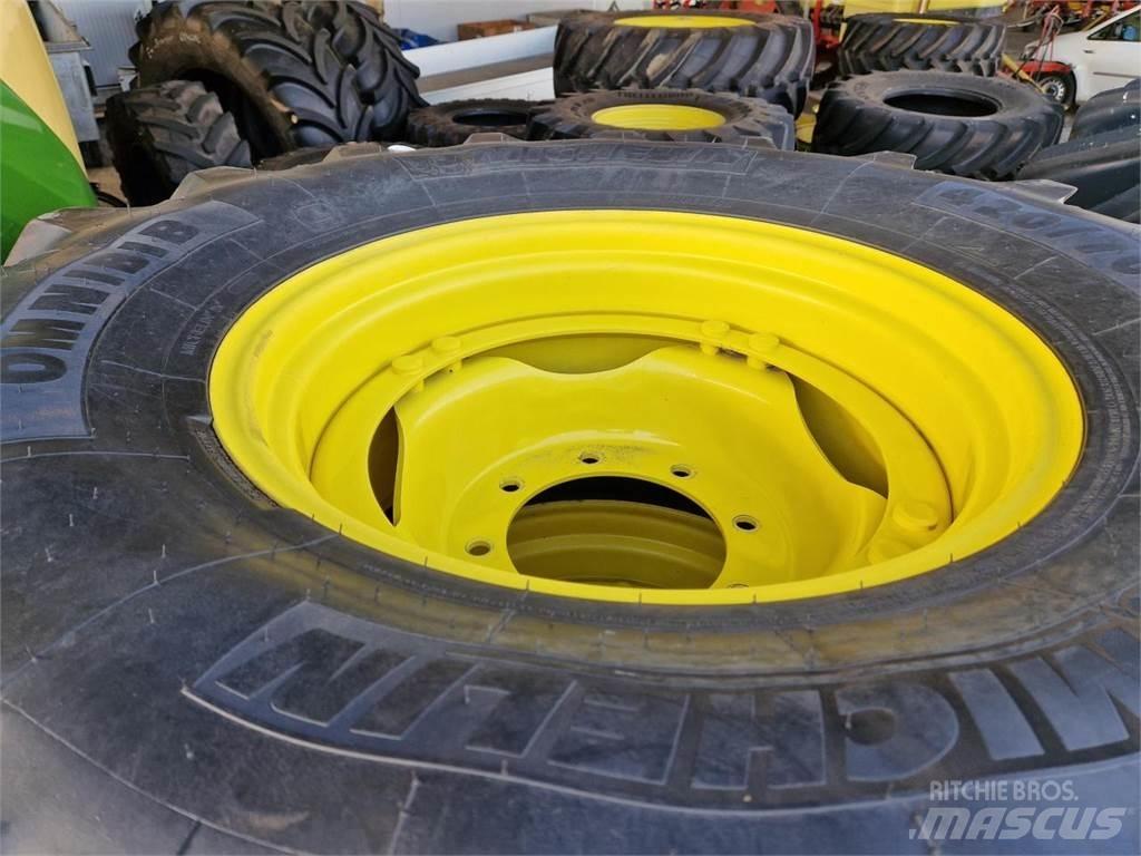 Michelin 420/70R24 タイヤ、ホイル、リム
