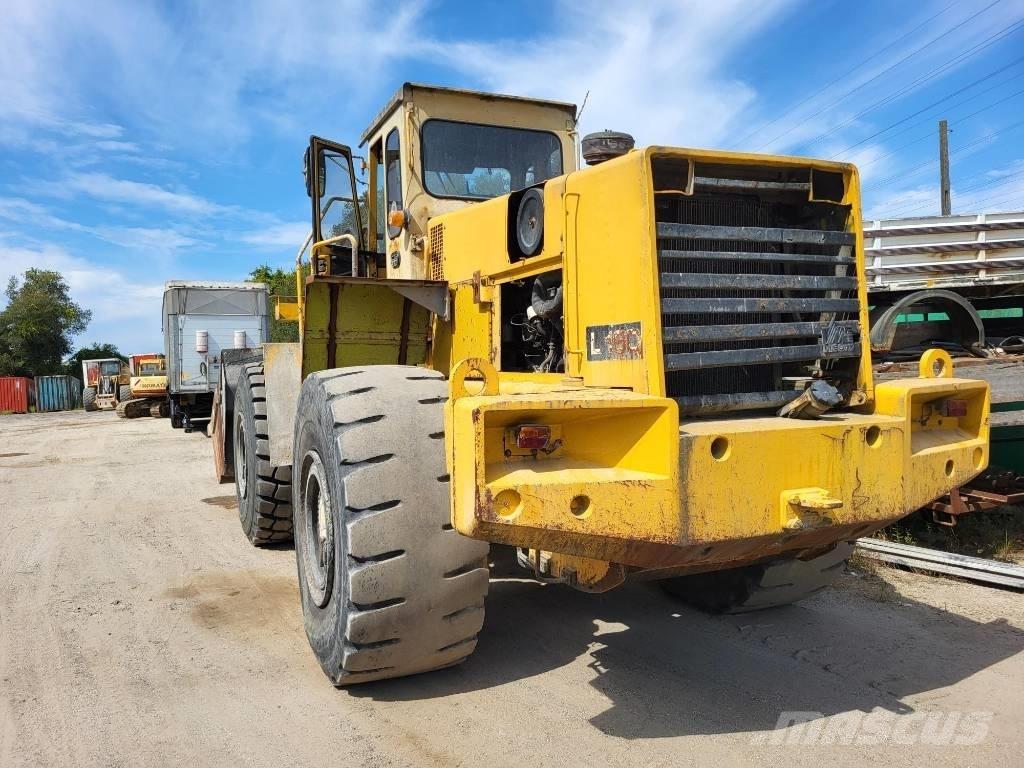 Volvo L 160 ホイールローダー・タイヤショベル
