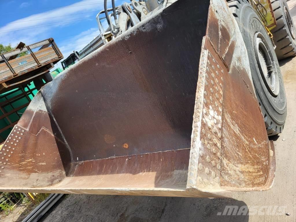 Volvo L 160 ホイールローダー・タイヤショベル