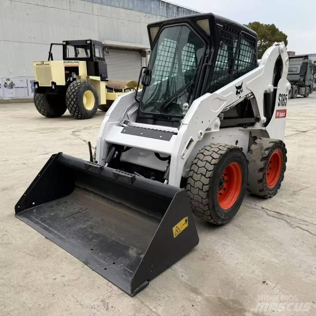 Bobcat S 185 スキッドステアローダー