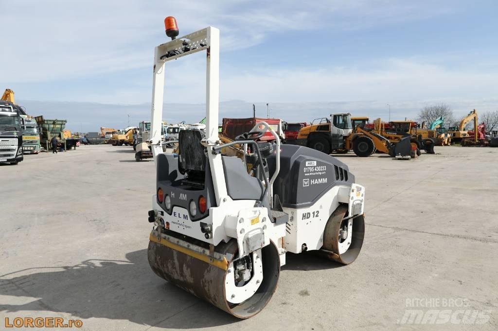 Hamm HD 12 VV タンデムローラ