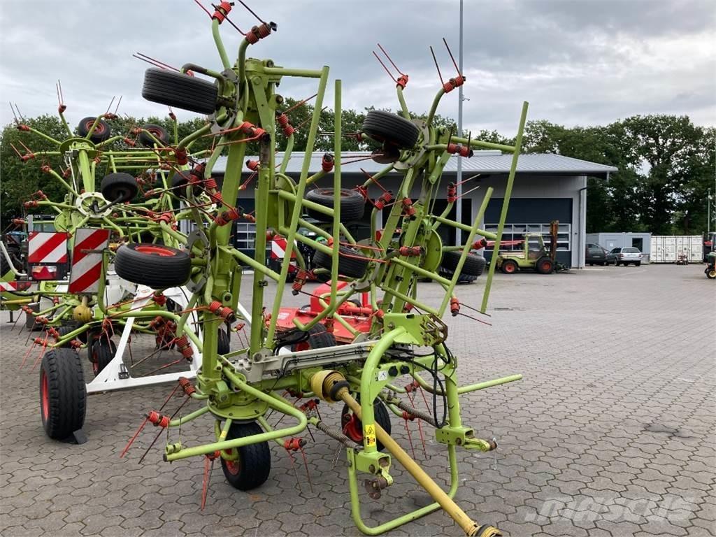 CLAAS Volto 870 テッダー・テッダーレーキ
