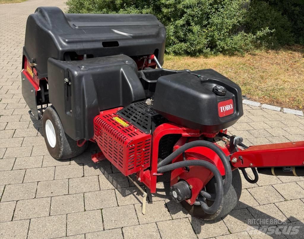 Toro ProCore 648S エアレーション・サッチング機