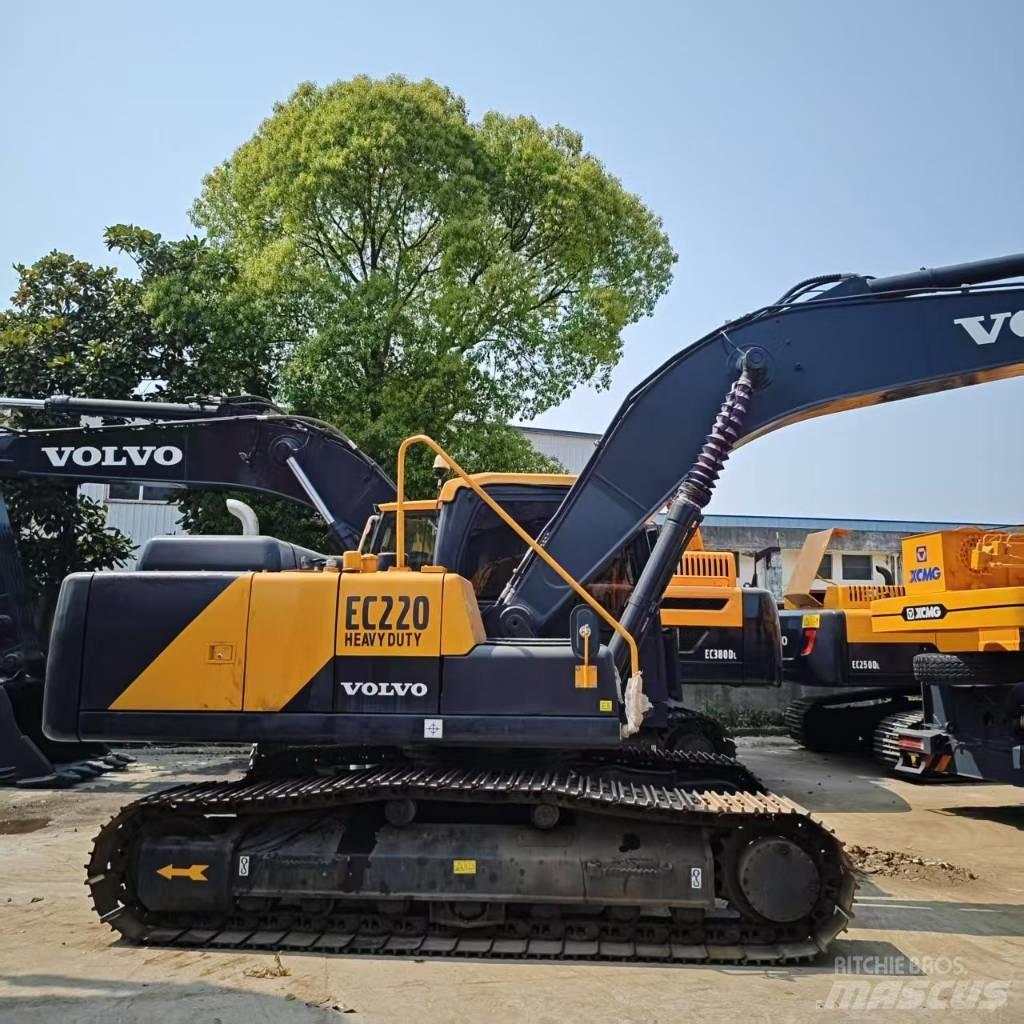 Volvo EC 220 大型油圧ショベル12t以上（パワーショベル・ユンボ）