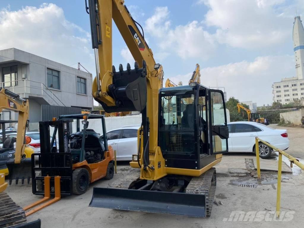 CAT 305 E CR ミニ油圧ショベル 7t以下（ミニユンボ・ミニディガー）