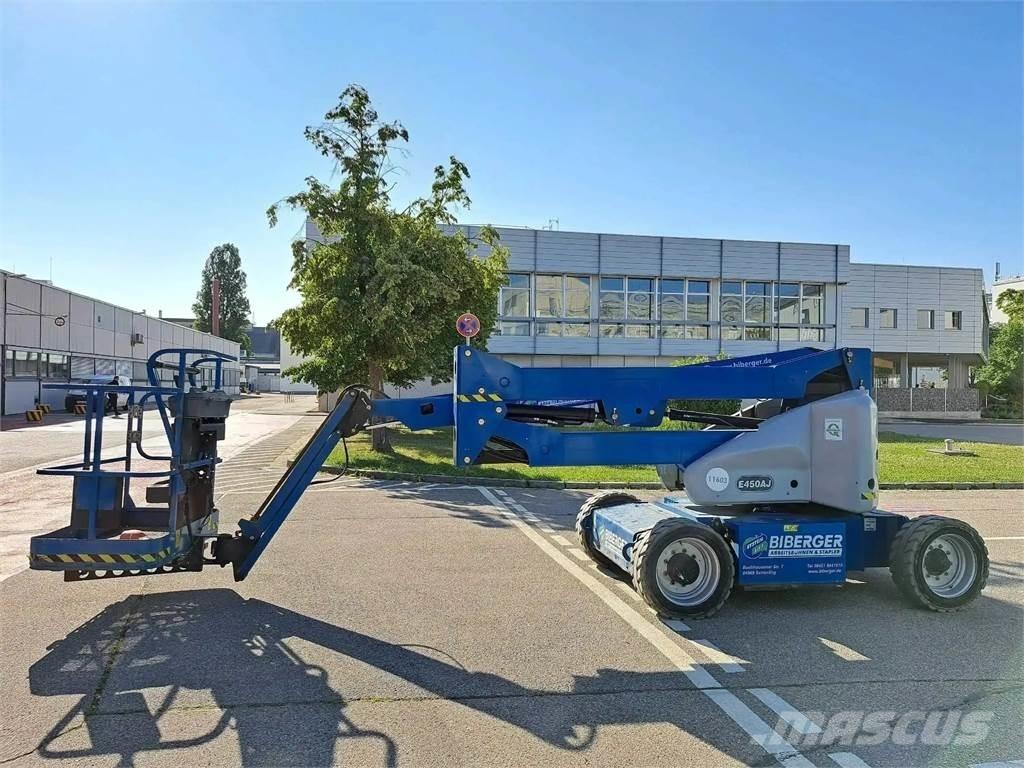 JLG E450AJ ブームリフト　屈伸型