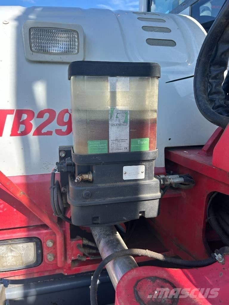 Takeuchi TB 295 W ホイール式油圧ショベル（パワーショベル・ユンボ・バックホー）