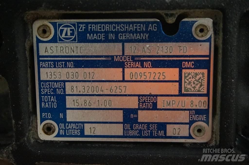 ZF 12AS2130DD TGS ギアボックス