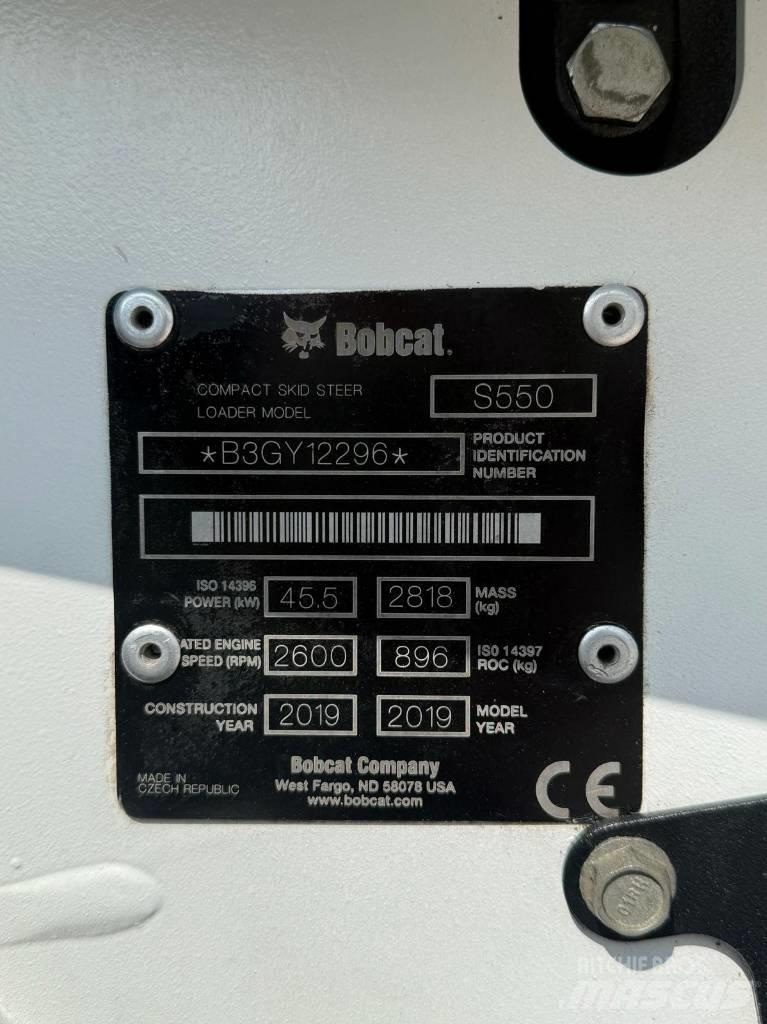 Bobcat S 550 スキッドステアローダー
