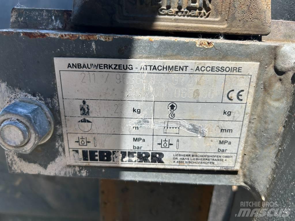 Liebherr L 506 ホイールローダー・タイヤショベル