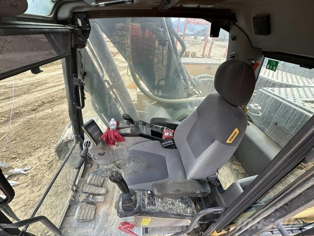 Volvo EC 380 EL 大型油圧ショベル12t以上（パワーショベル・ユンボ）