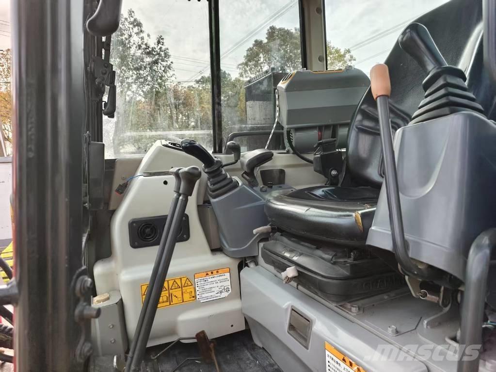 Yanmar Vio 55 ミニ油圧ショベル 7t以下（ミニユンボ・ミニディガー）