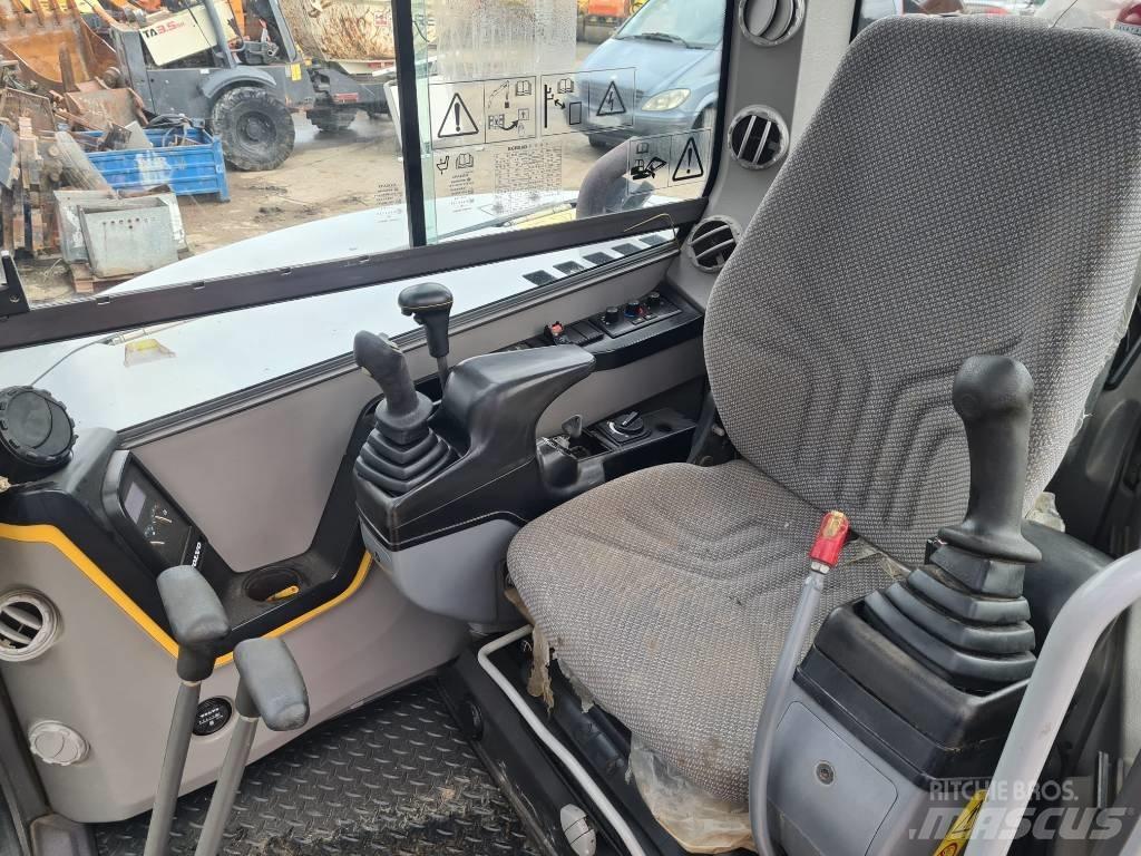 Volvo ECR 58 D ミニ油圧ショベル 7t以下（ミニユンボ・ミニディガー）