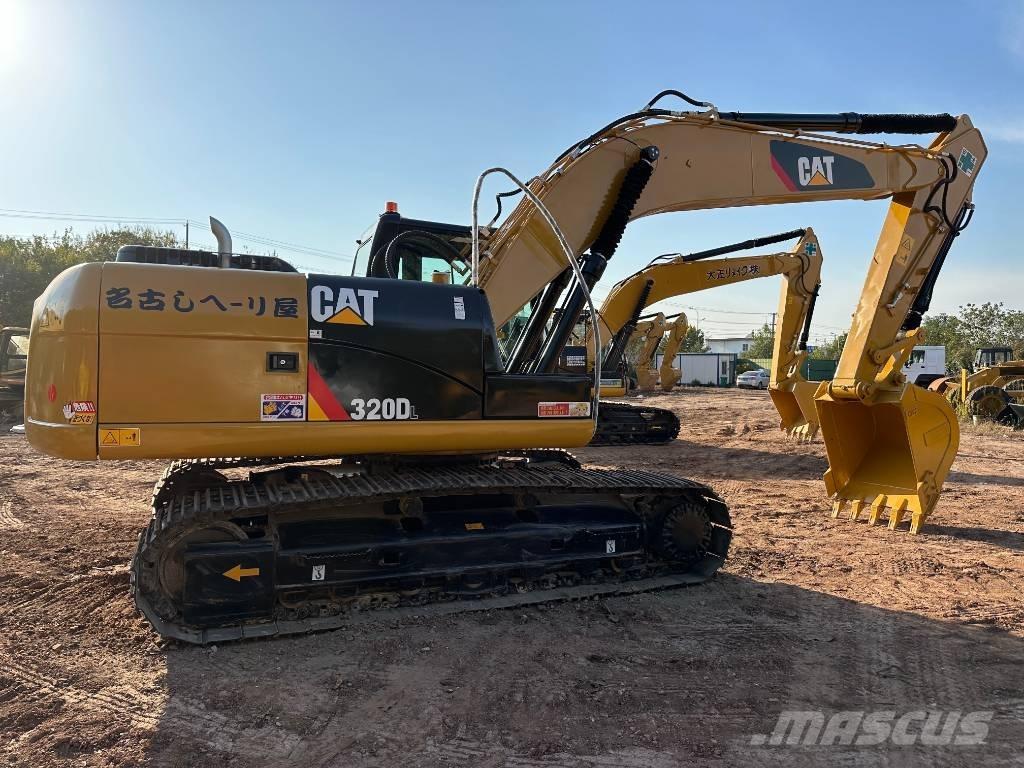 CAT 320 D L 大型油圧ショベル12t以上（パワーショベル・ユンボ）