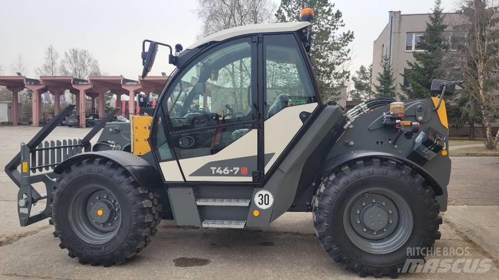 Liebherr T46-7s テレスコーピックハンドラー