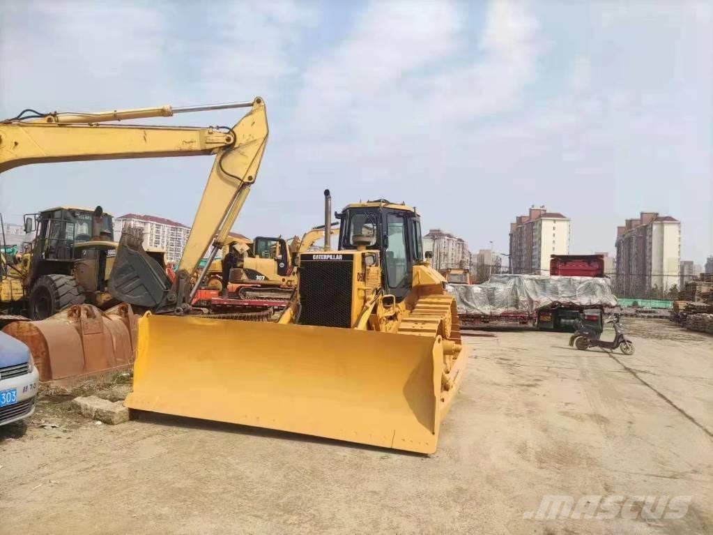 CAT D 6 M ブルドーザー
