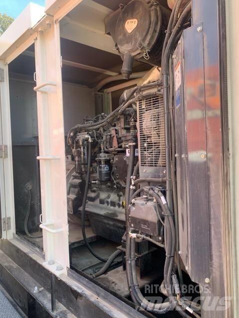 Airman SDG150S-8E1 ガス発電機