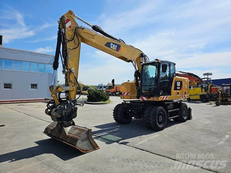 CAT M 318 F ホイール式油圧ショベル（パワーショベル・ユンボ・バックホー）