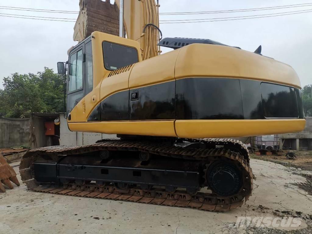 CAT 325C 大型油圧ショベル12t以上（パワーショベル・ユンボ）