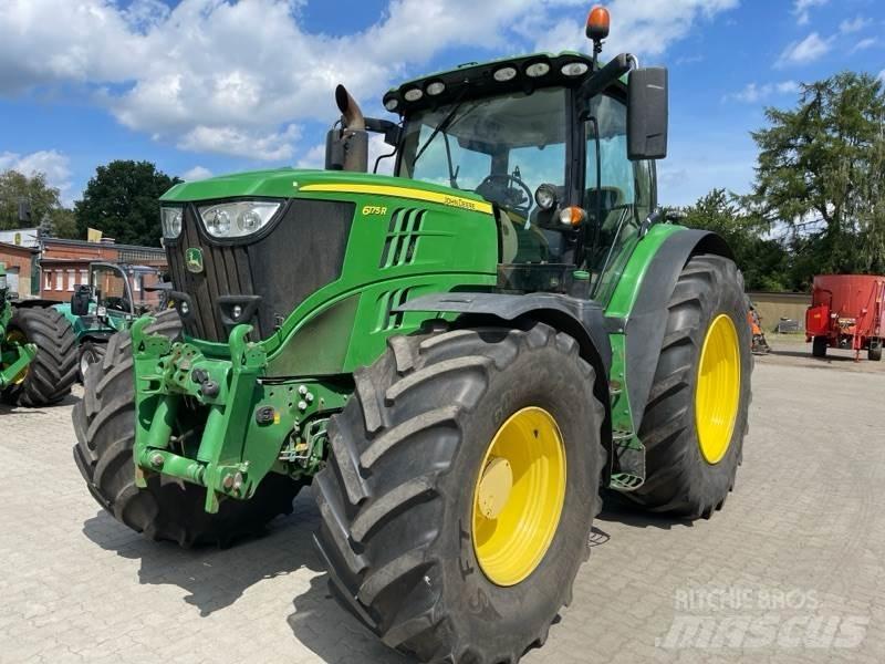 John Deere 6175 R トラクター