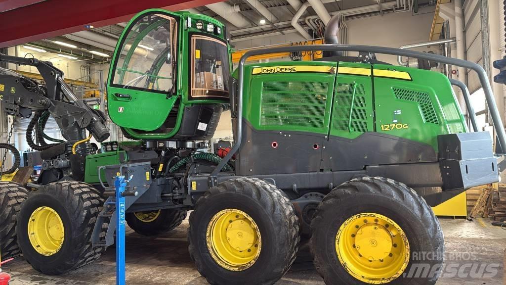 John Deere 1270 G ハーベスター