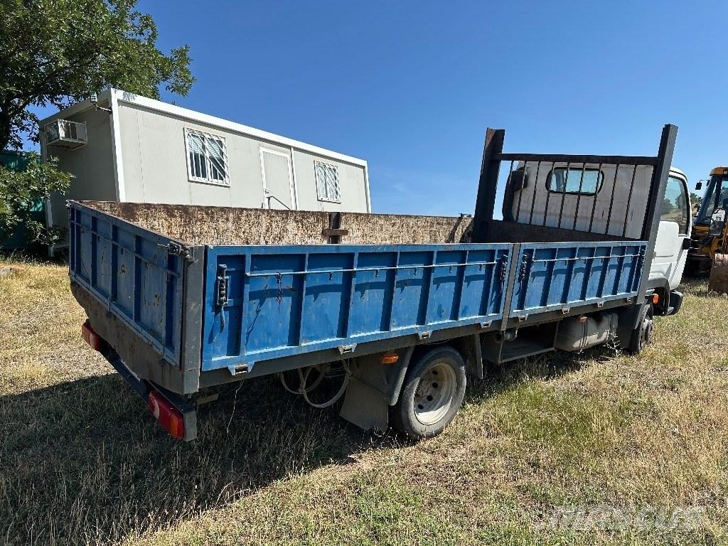 Nissan CABSTAR 35.13 高所作業台付トレーラー