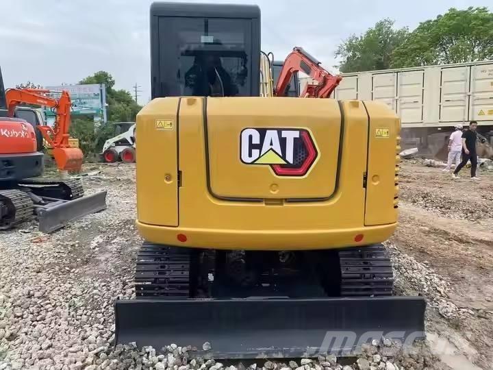 CAT 305.5 E2 ミニ油圧ショベル 7t以下（ミニユンボ・ミニディガー）