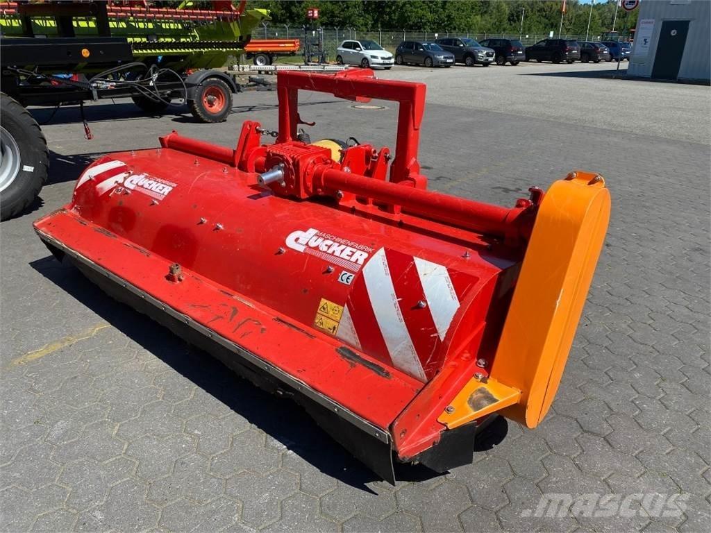 Dücker UM27 F その他飼料収穫設備