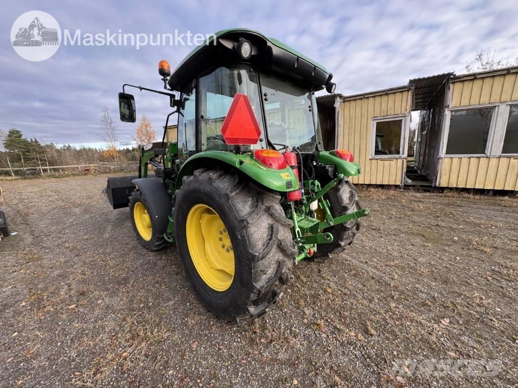 John Deere 5075 E トラクター