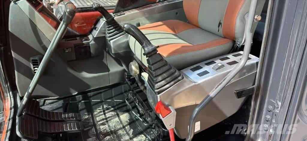 Doosan DX340 大型油圧ショベル12t以上（パワーショベル・ユンボ）