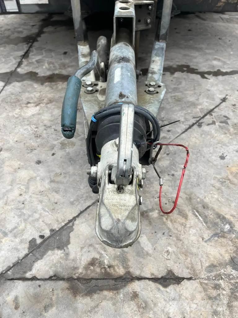 Hapert LF2 車両運搬用トレーラー