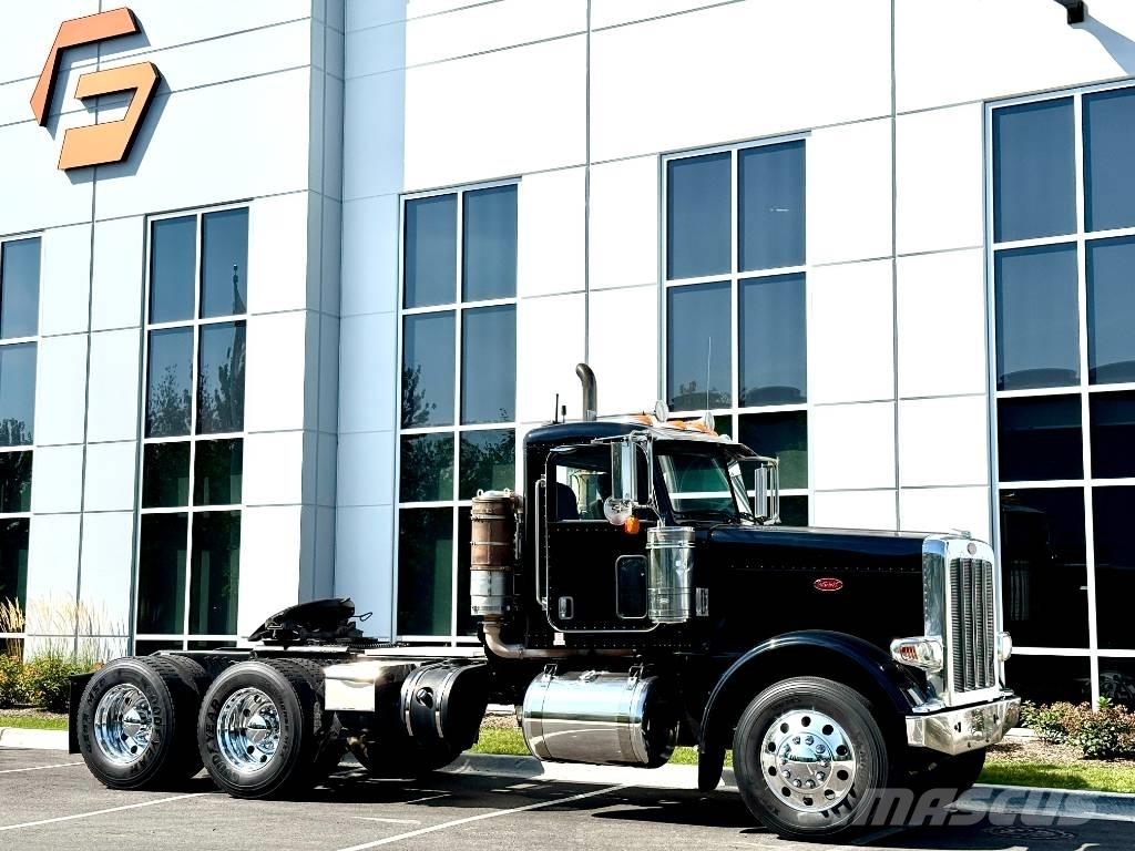 Peterbilt 388 中古トラクターヘッド | トレーラーヘッド