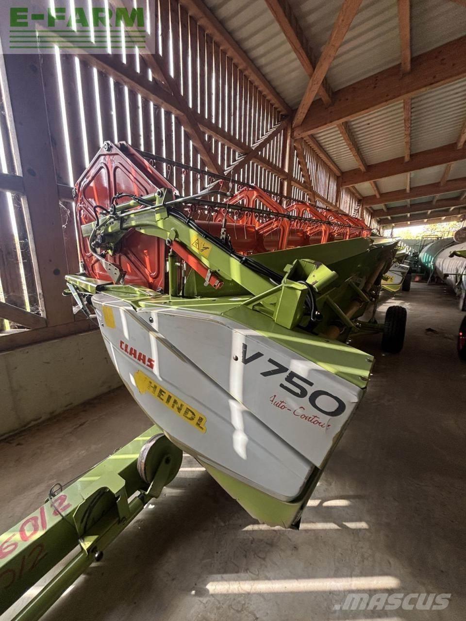 CLAAS lexion 560 コンバイン