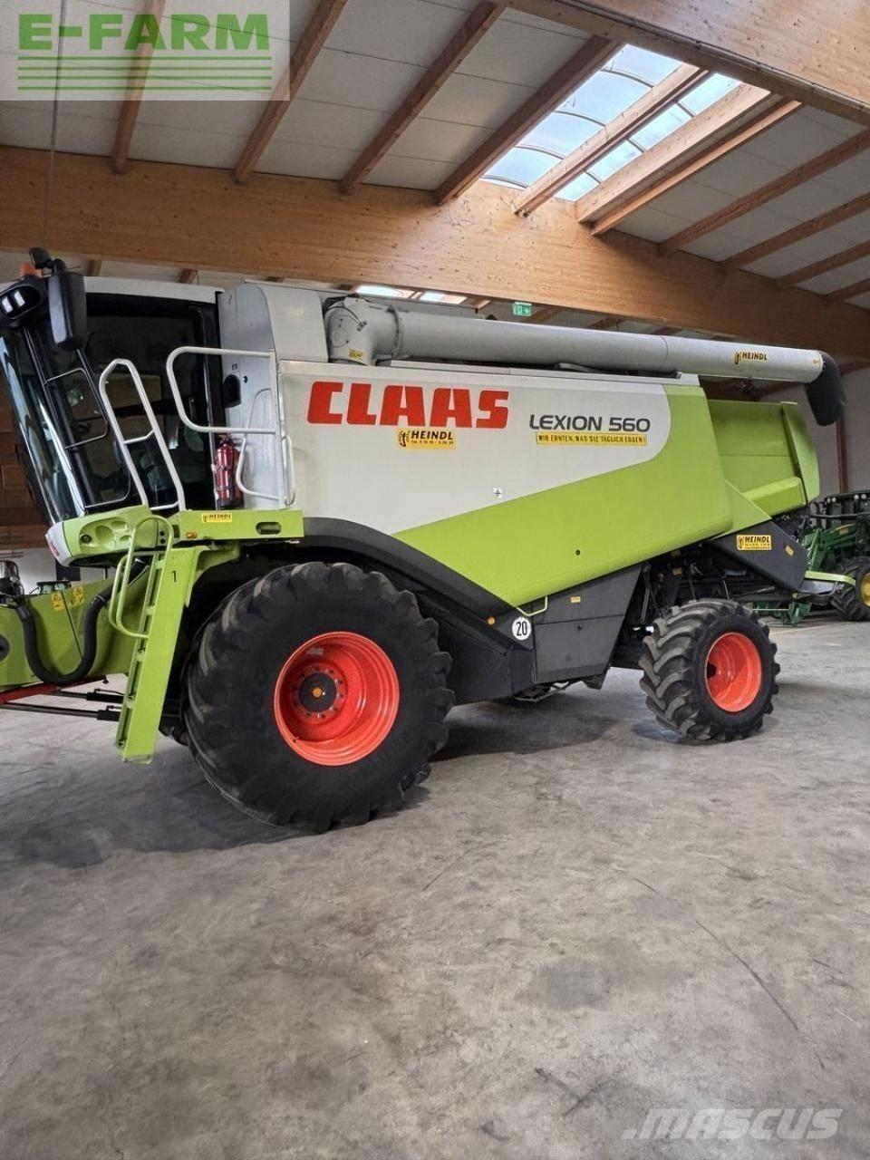 CLAAS lexion 560 コンバイン