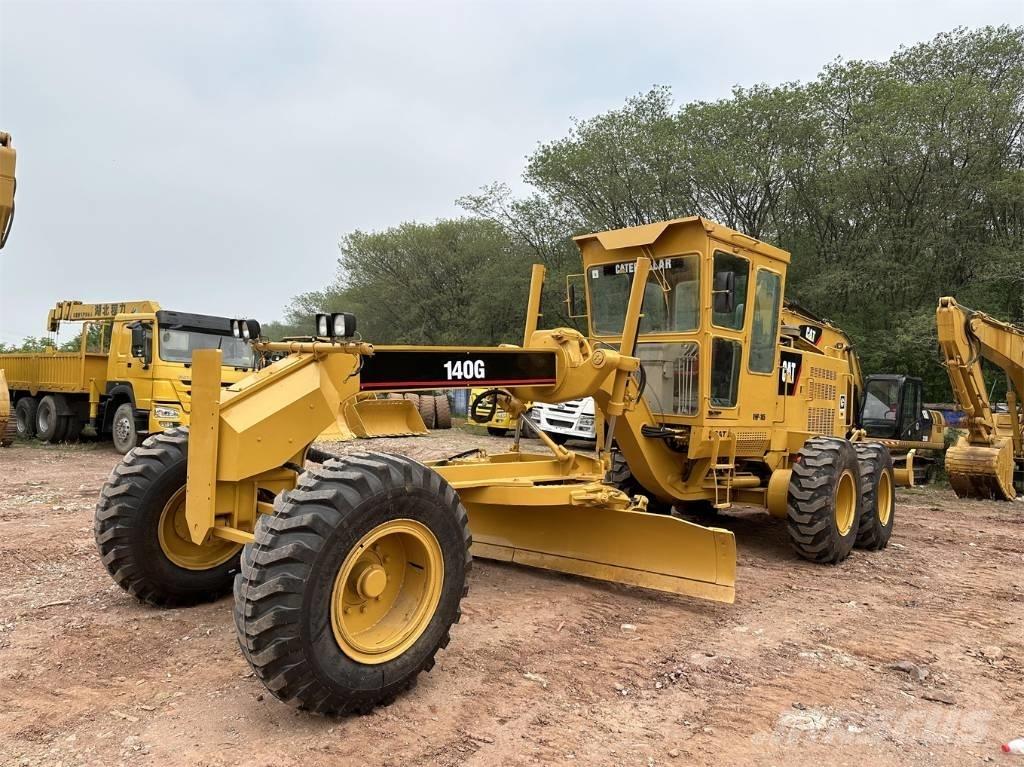 CAT 140 G モーターグレーダー