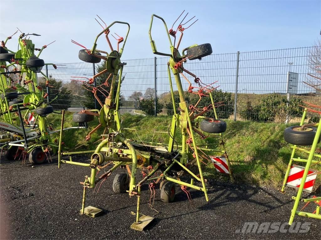 CLAAS Volto 640 HR テッダー・テッダーレーキ