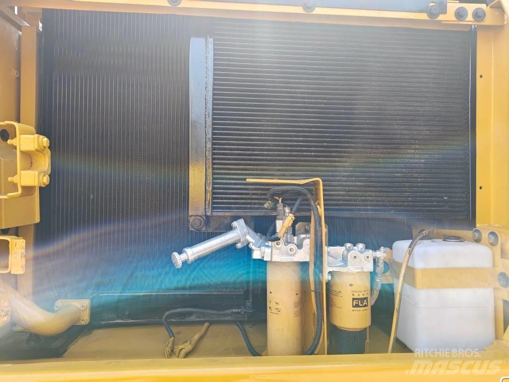 CAT 336 D 大型油圧ショベル12t以上（パワーショベル・ユンボ）