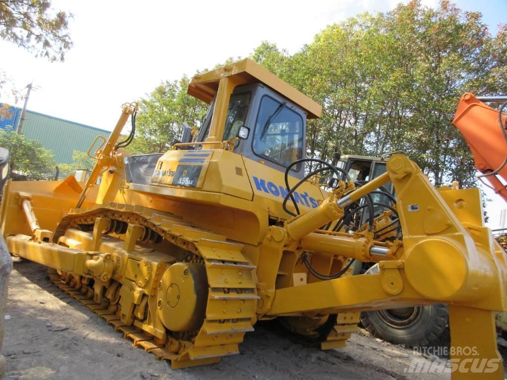 Komatsu D 155A ブルドーザー