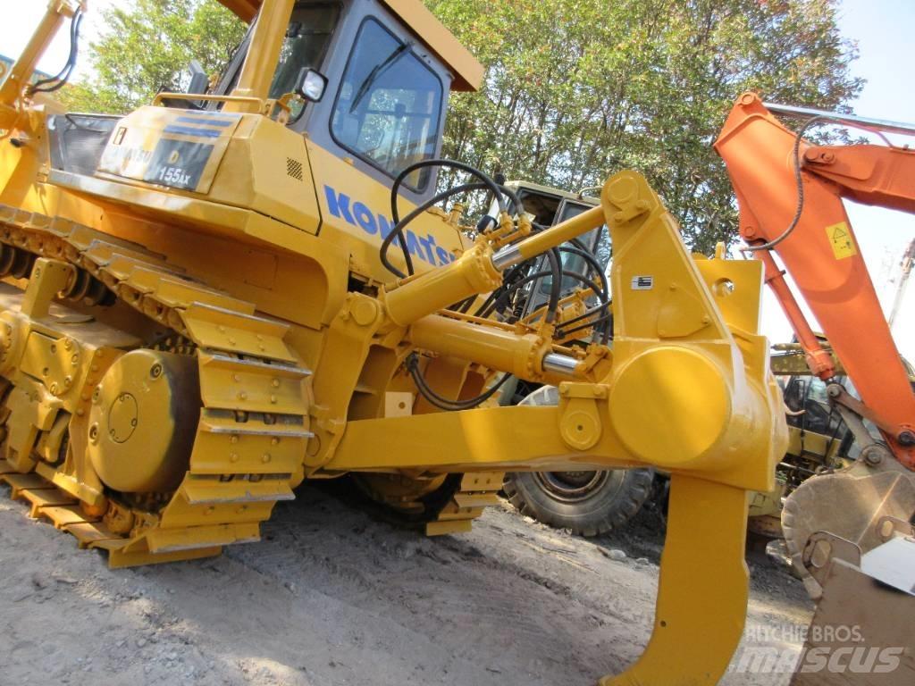 Komatsu D 155A ブルドーザー