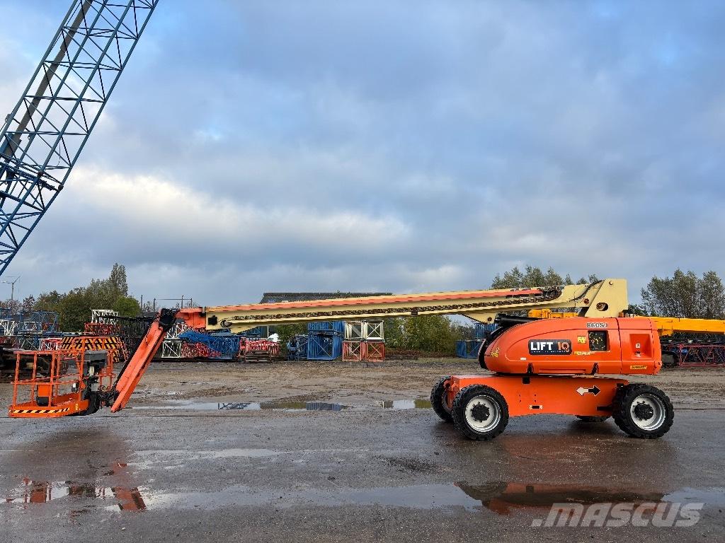 JLG 860 SJ ブームリフト　直伸型