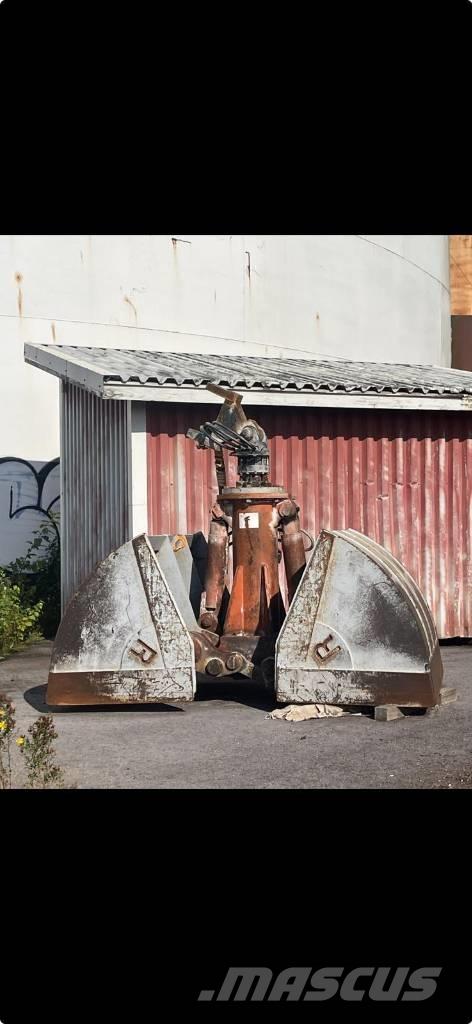 Liebherr A 934 C 廃棄物／工業産廃処理機