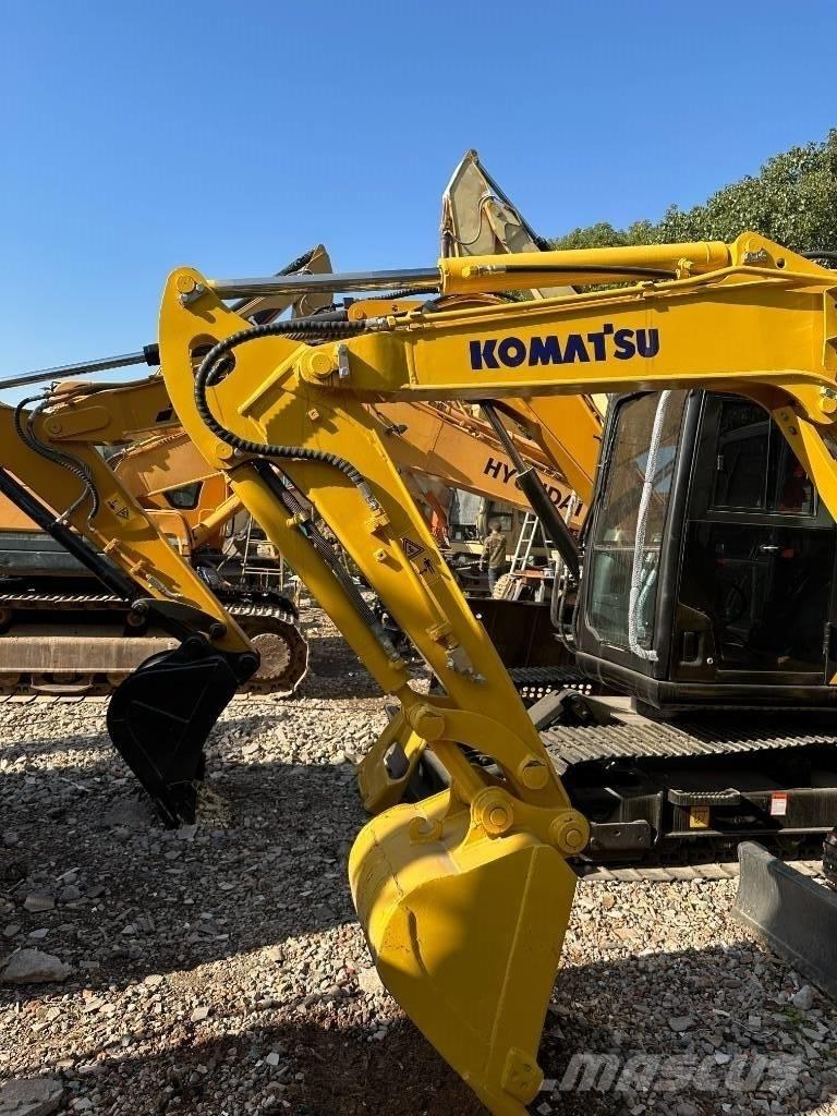 Komatsu PC 40 大型油圧ショベル12t以上（パワーショベル・ユンボ）