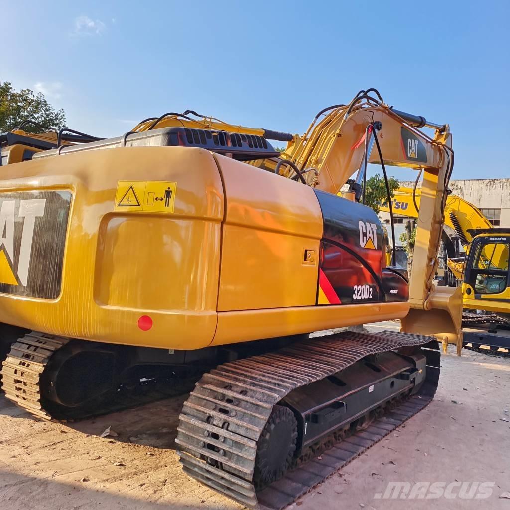 CAT 320 D 大型油圧ショベル12t以上（パワーショベル・ユンボ）