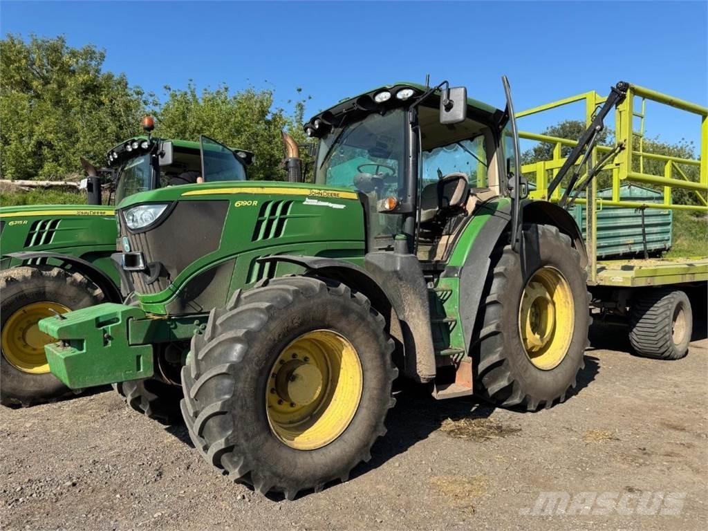 John Deere 6190 R トラクター