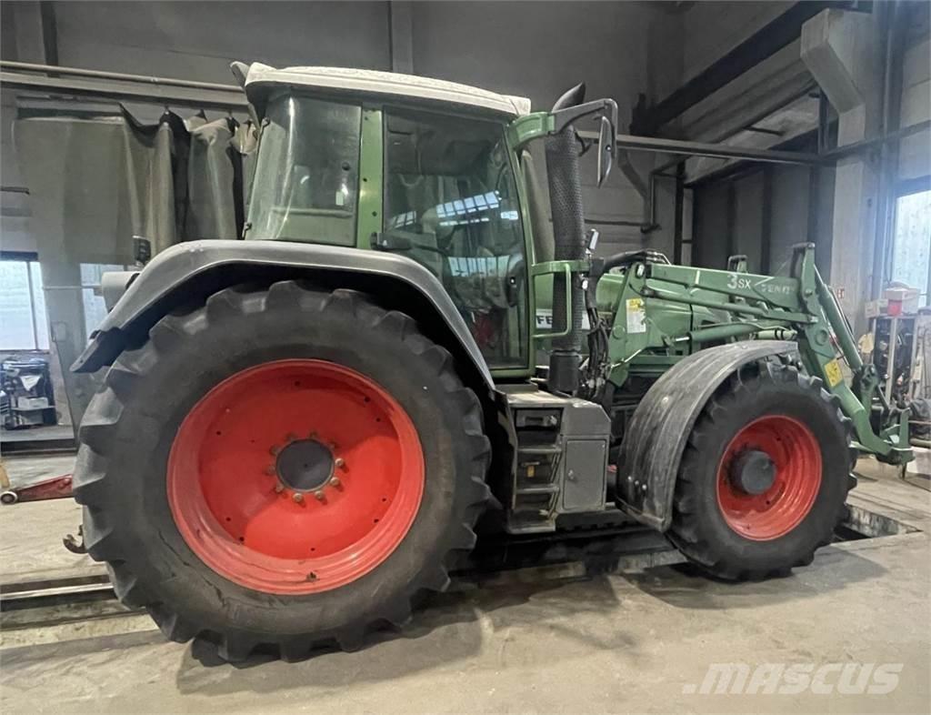 Fendt 820 Vario トラクター