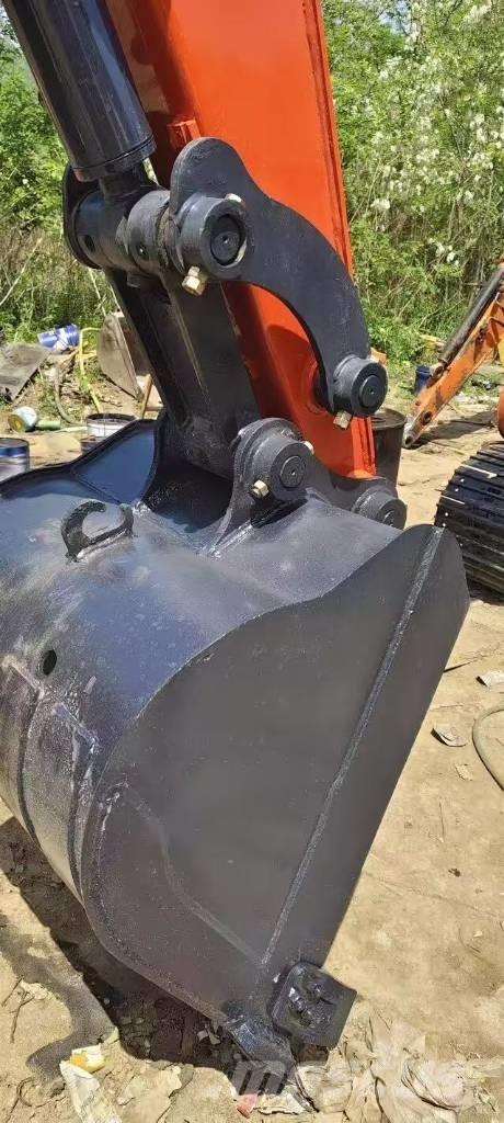 Doosan DX 60 ミニ油圧ショベル 7t以下（ミニユンボ・ミニディガー）