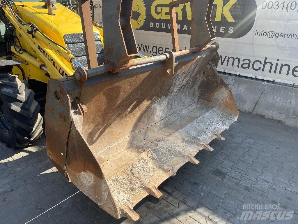 New Holland LB 110 バックホーローダー