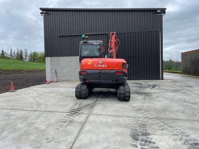 Kubota kx 080 中型油圧ショベル 7ｔ-12ｔ（ユンボ・パワーショベル・バックホー）